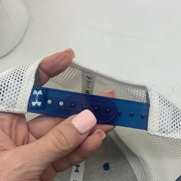 Under Armour Engineered for the Outdoors Adjustable HT5387F - Picture 8 of 8